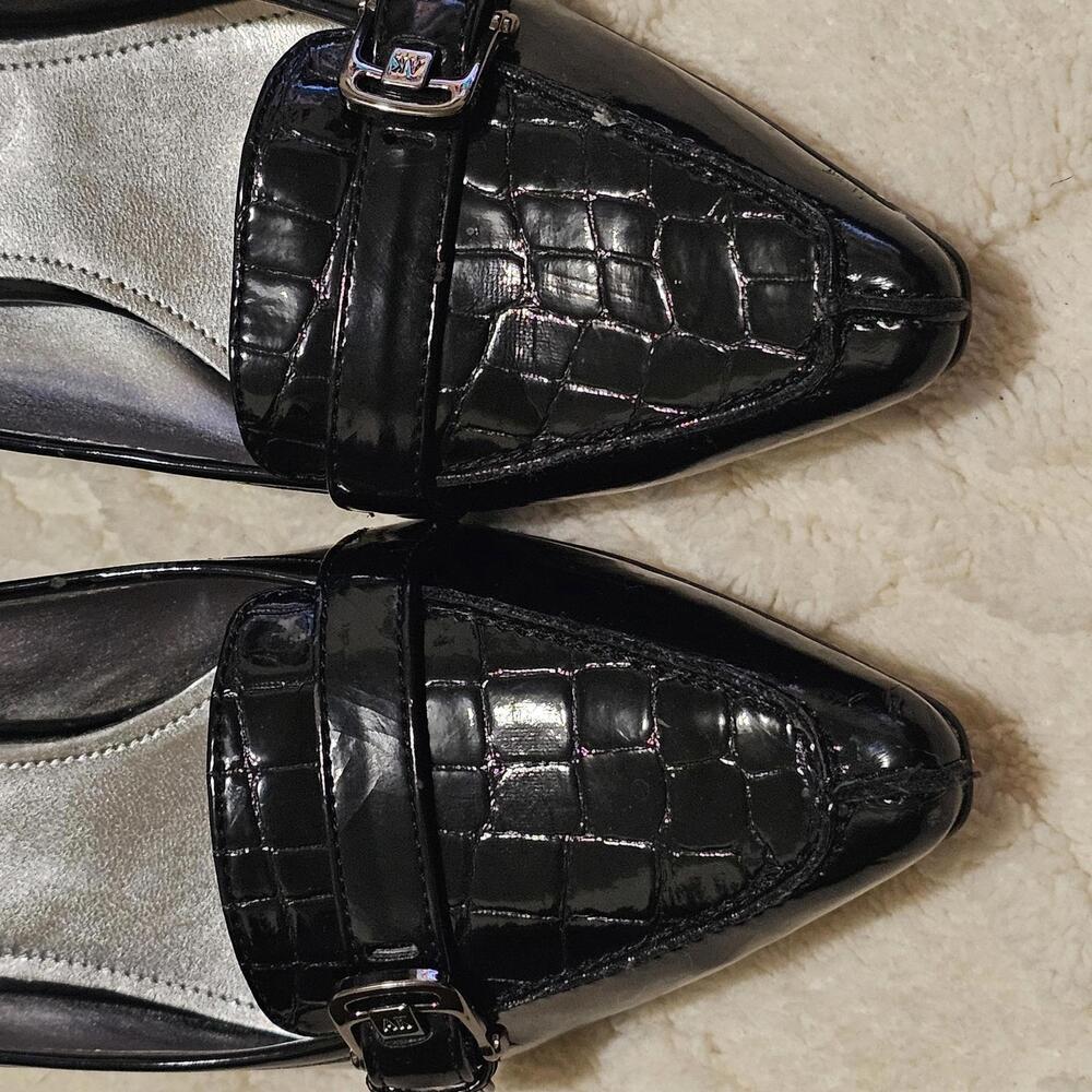 Anne Klein iflex Black Crocodile Embossed Patent Leather Pointed Kitten Heels 7 - Picture 5 of 9